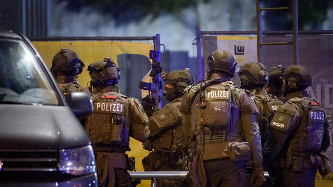 Fatal shooting at Jehovah's Witness building in Hamburg killed several