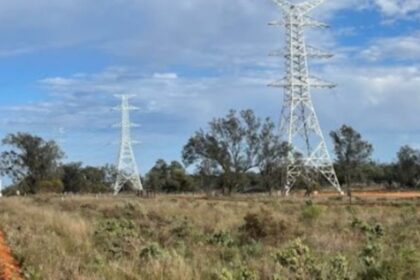 AEMO warns of ‘reliability risks’ across mainland Australia as energy transition stumbles