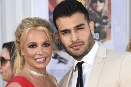 Britney reaches divorce settlement, third marriage ends