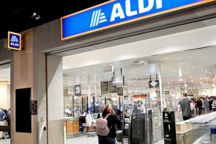 TWU steps up campaign against German retail giant Aldi