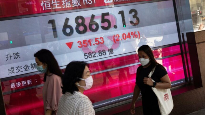 Asia shares retreat as investors question US strength