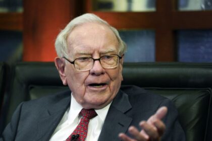 Buffett donates $US5.3b of Berkshire shares to charity