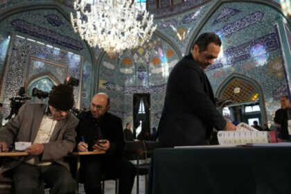 Iran votes for new president amid voter apathy