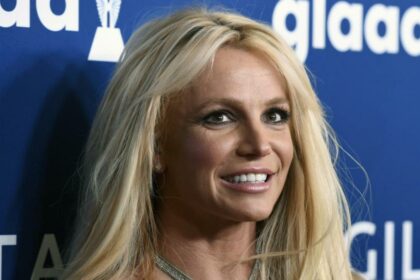 Spears has spoken to sons but no reconciliation soon
