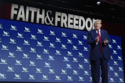 Trump urges Christians to vote, warns party on abortion