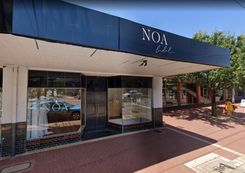 The owner of NOA Bridal announced the store's sudden closure.
