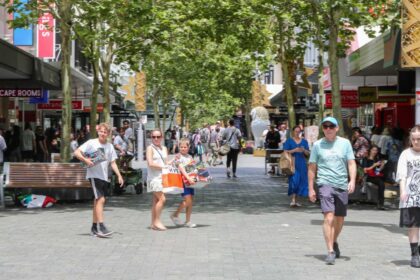 Bargain hunters boost retail sales 0.6pc in May amid EOFY promotions