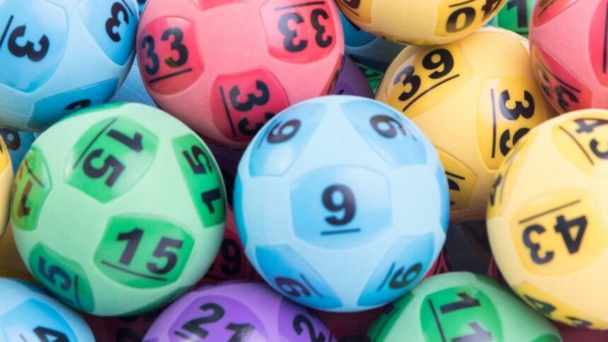 Lotto winner confesses mistake after misreading winning ticket