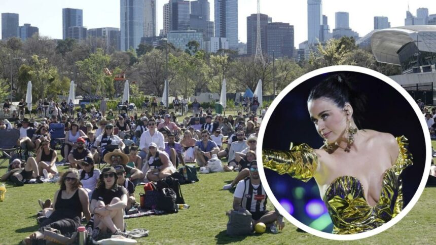 Mega pop star Katy Perry reportedly in discussions to headline AFL Grand Final