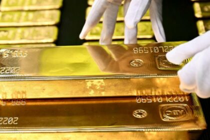 Mining sector goes for gold as Aussie shares rally