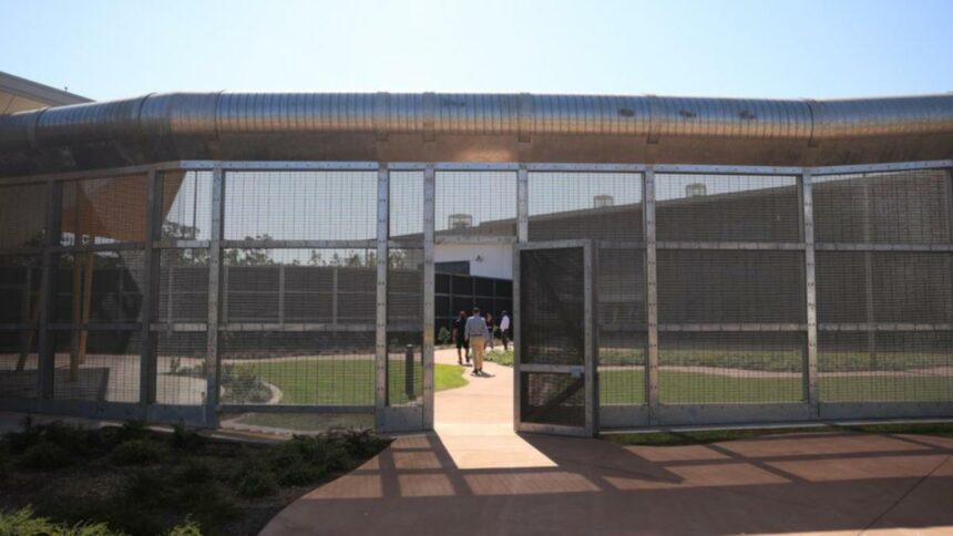 New Darwin prison holds troubled youth 'in good stead'