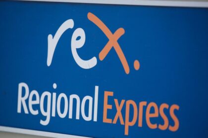 Rex Airlines placed in ASX trading halt amid rumours of financial strife