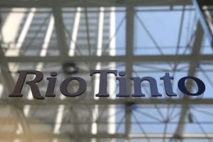 Rio Tinto at 'inflection point' with flat earnings, div