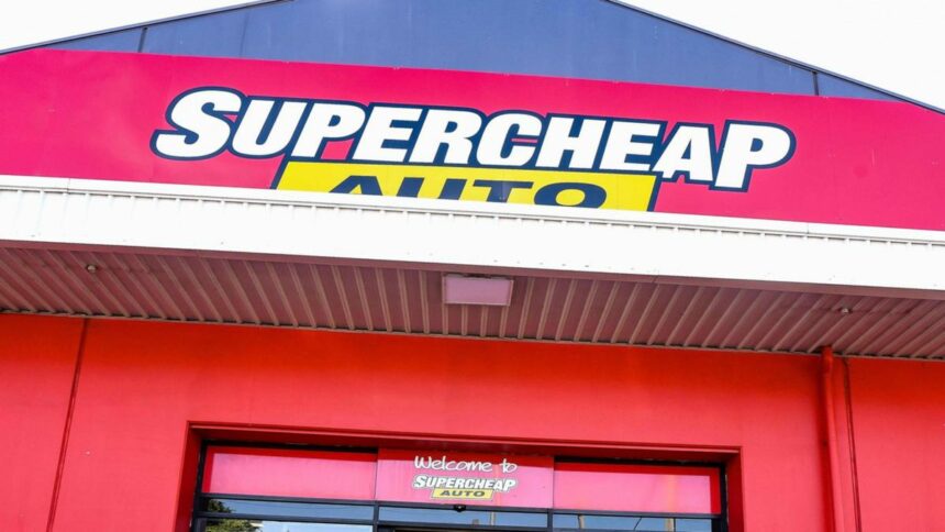 Supercheap Auto issues urgent recall for trolley jack on safety fears