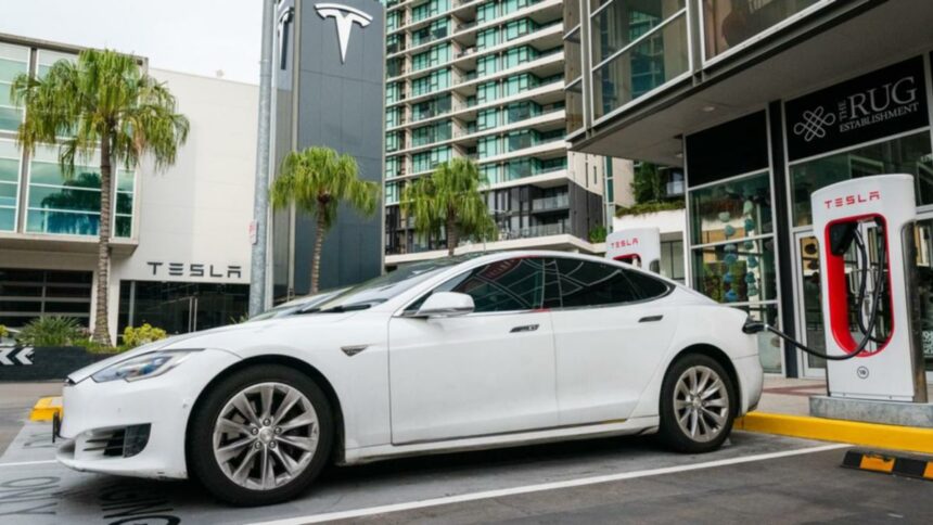 Tesla launches deal to cut electric vehicle speed bumps