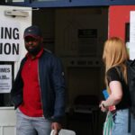 UK voters pick government as polls point to change