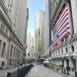 Wall St lower in aftermath of global tech outage