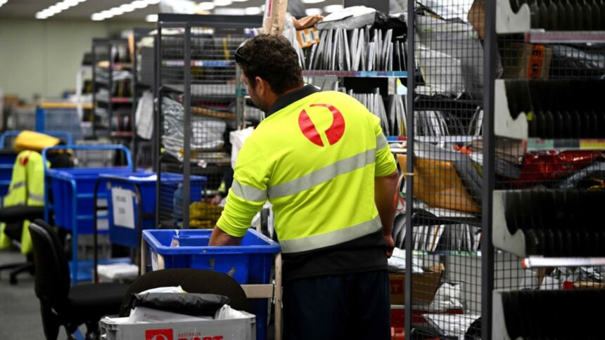 Australia Post launches mass recruitment drive for 3000 casuals