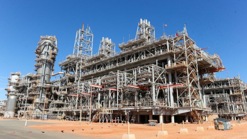 Chevron moves forward on next stage of development for giant Gorgon gas plant