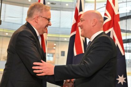 NZ-Australia talks to revisit deportations spat