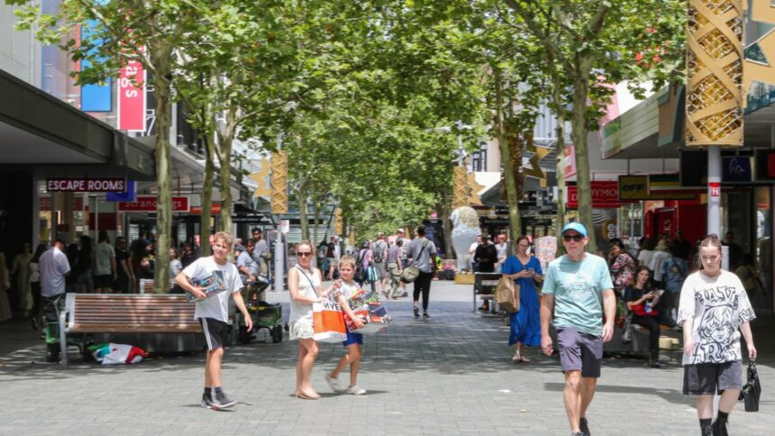 Pay bump for public workers boosts Australia’s wage growth reading