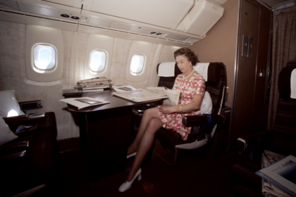 Queen Elizabeth’s In-Flight Royal Comforts Revealed: A Martini Before Guests Arrive, and Her Do Not Disturb Instructions