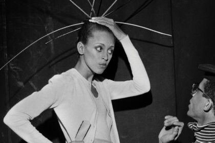 Through Bill Cunningham’s Lens, the Glitz and Drama of an Era-Defining Fashion Show