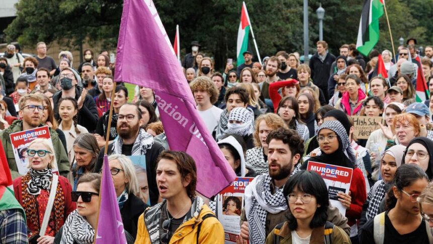 Pro-Israel and pro-Palestinian student protests at USYD