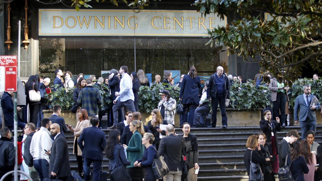 Emergency evacuation of Sydney courthouse