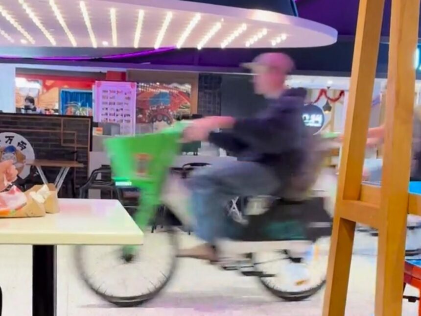 The state government has acknowledged concerns about poor rider behaviour. Picture: Reddit