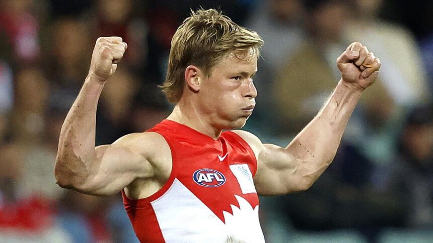 Isaac Heeney dominated in a record-breaking performance. (Photo by Phil Hillyard)