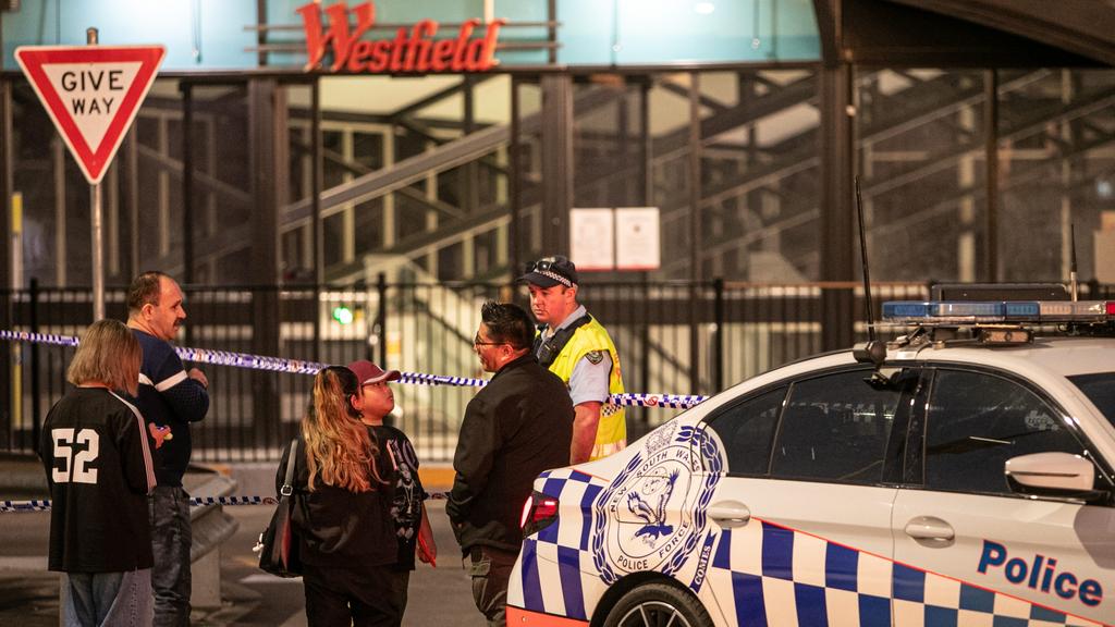 Machete Attack at Westfield Mount Druitt Ends in Fatal Police Shooting
